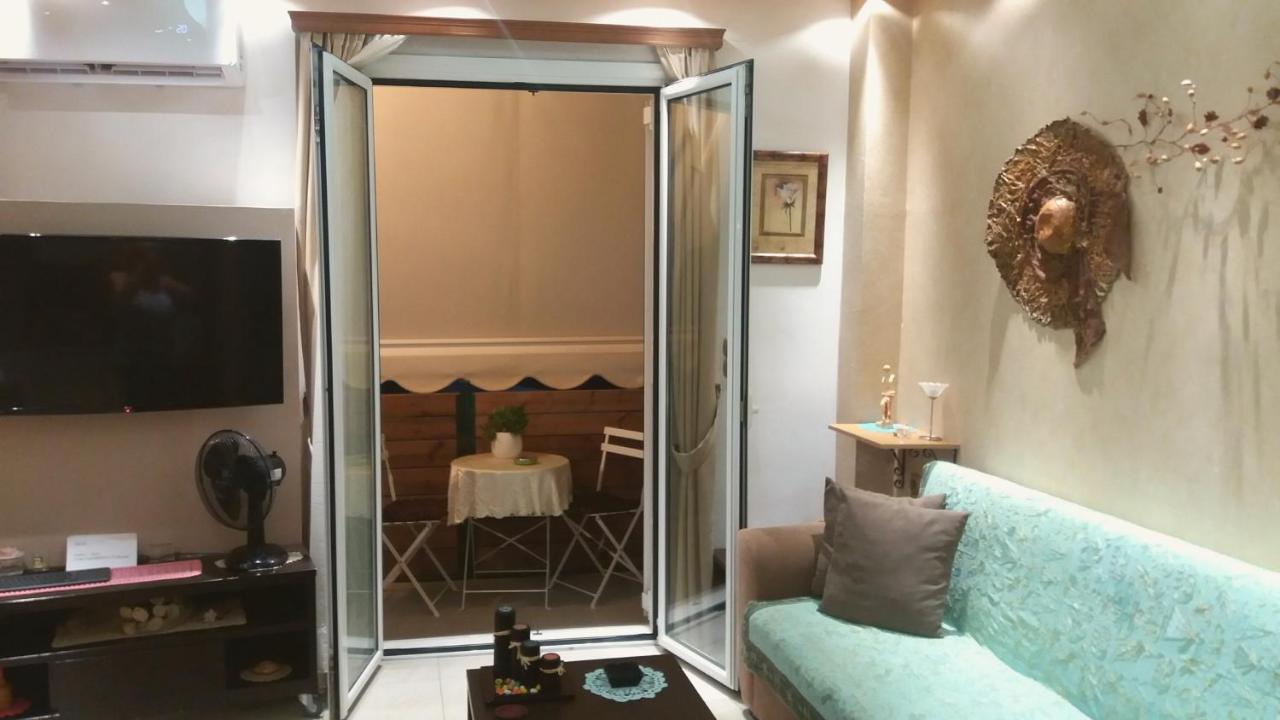 Safe & Cool Apartment Heraklion  Bagian luar foto