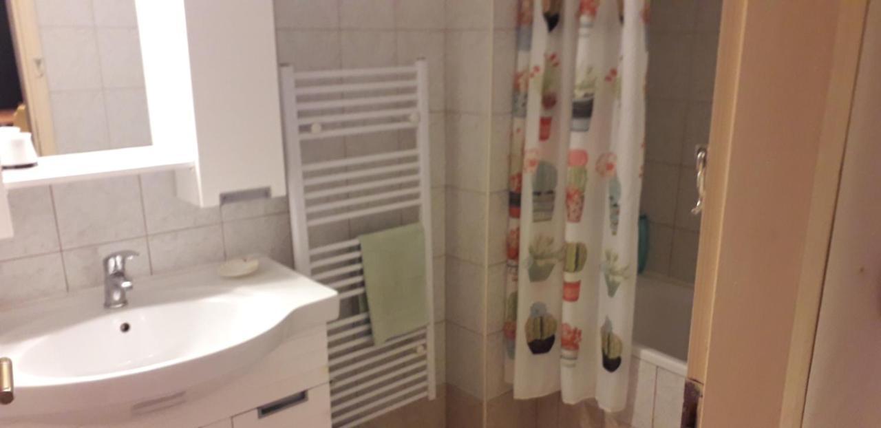 Safe & Cool Apartment Heraklion  Bagian luar foto