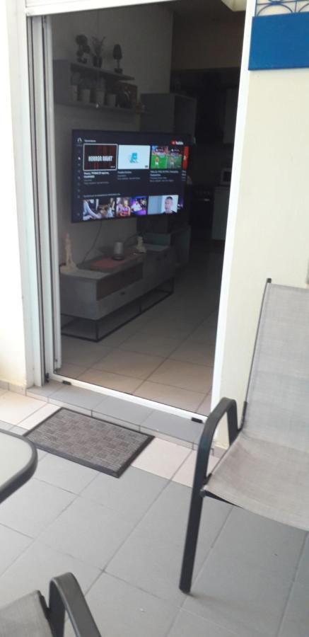 Safe & Cool Apartment Heraklion  Bagian luar foto