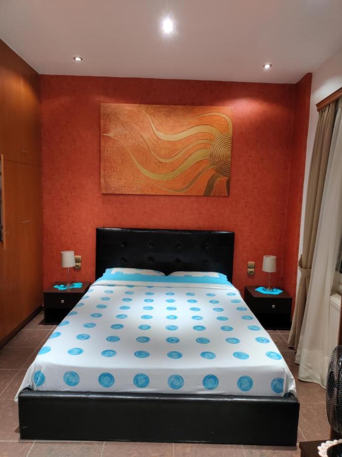 Safe & Cool Apartment Heraklion  Bagian luar foto