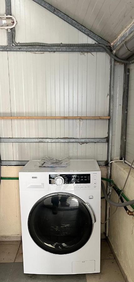Safe & Cool Apartment Heraklion  Bagian luar foto